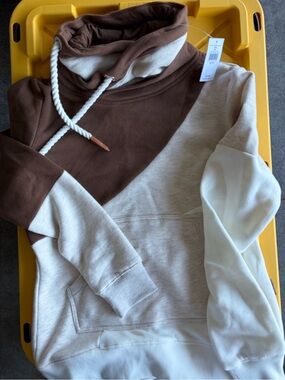 Women’s Wanakome Sweatshirt